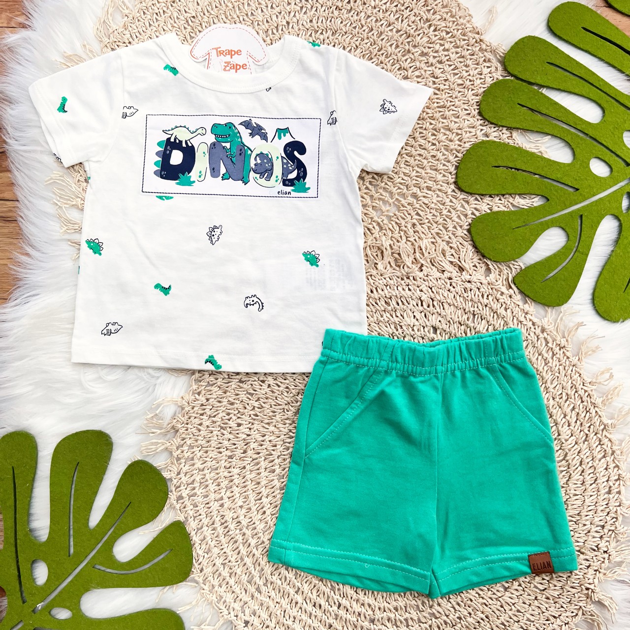 Conj. Camiseta Dinos e Bermuda - Off White e Verde